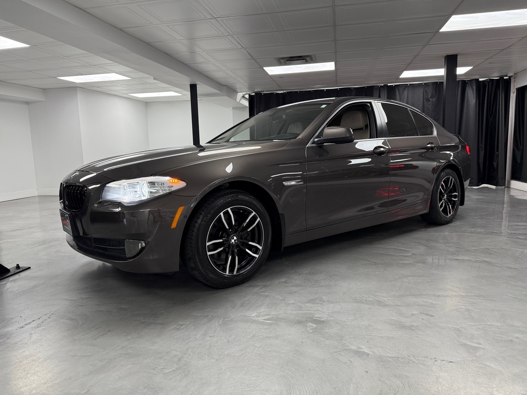 Auto BMW 528 2013 à vendre