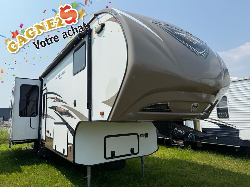Caravane à sellette Cruiser 2013 à vendre