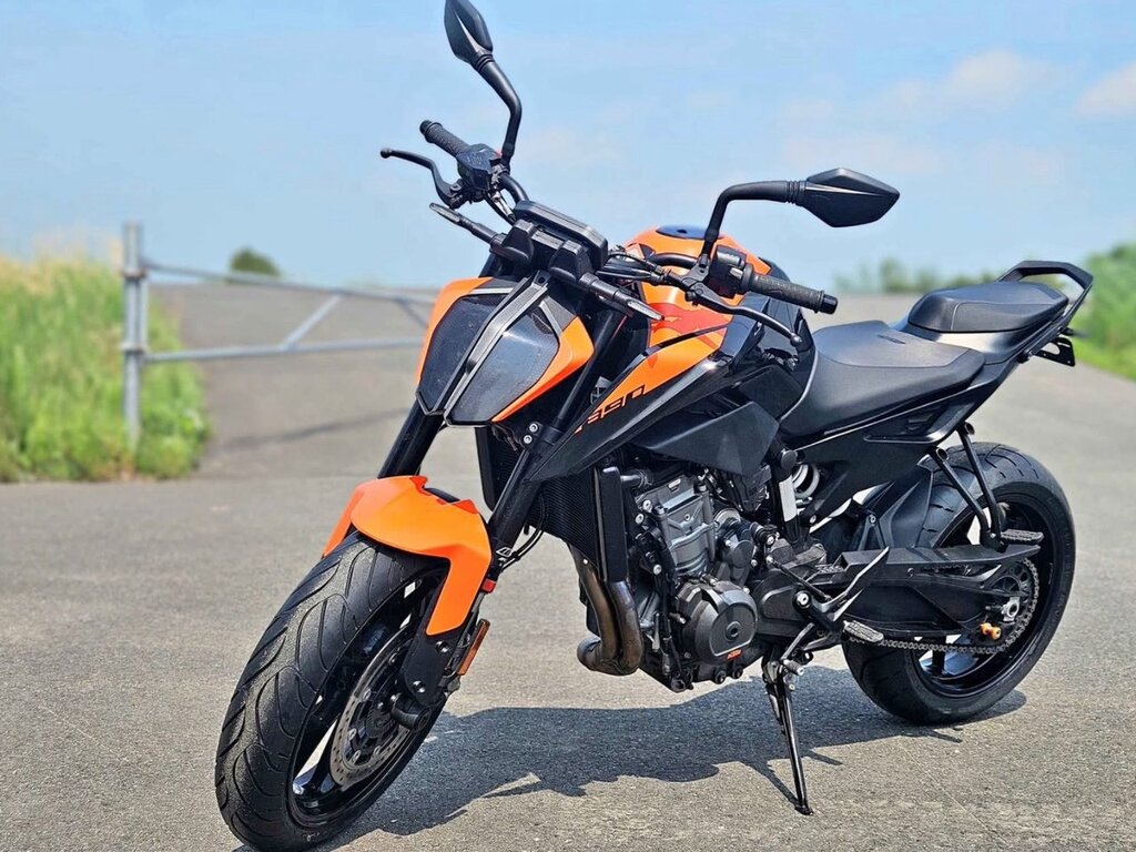 Moto sport KTM 2022 à vendre
