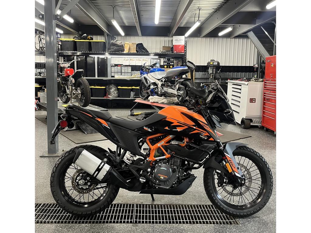 Moto double usage KTM 2024 à vendre