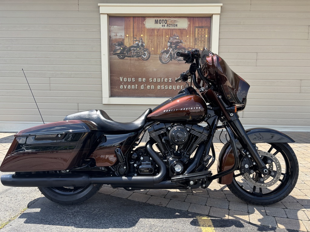 Moto routière/cruiser Harley-Davidson 2016 à vendre