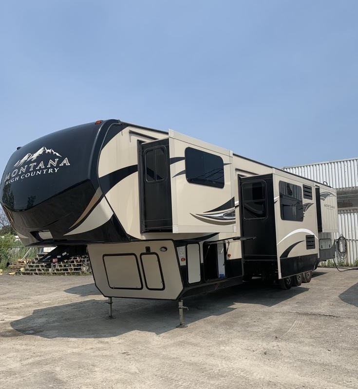 Caravane à sellette Keystone RV Montana 2018 à vendre