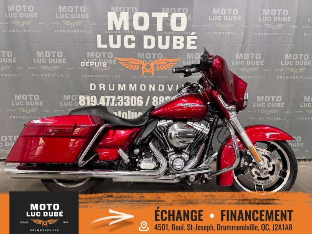 Moto routière/cruiser Harley-Davidson  2013 à vendre
