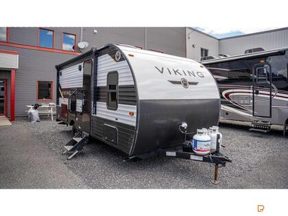 Roulotte Forest River VIKING 2022 à vendre