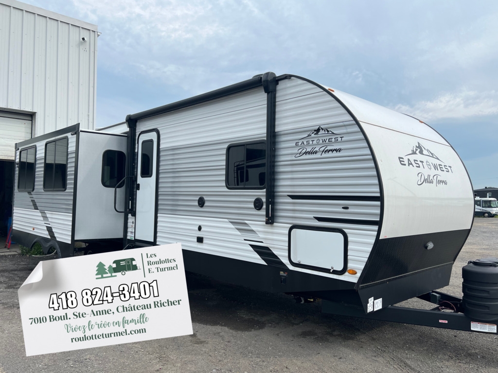 Travel Trailer East to West  2024 à vendre