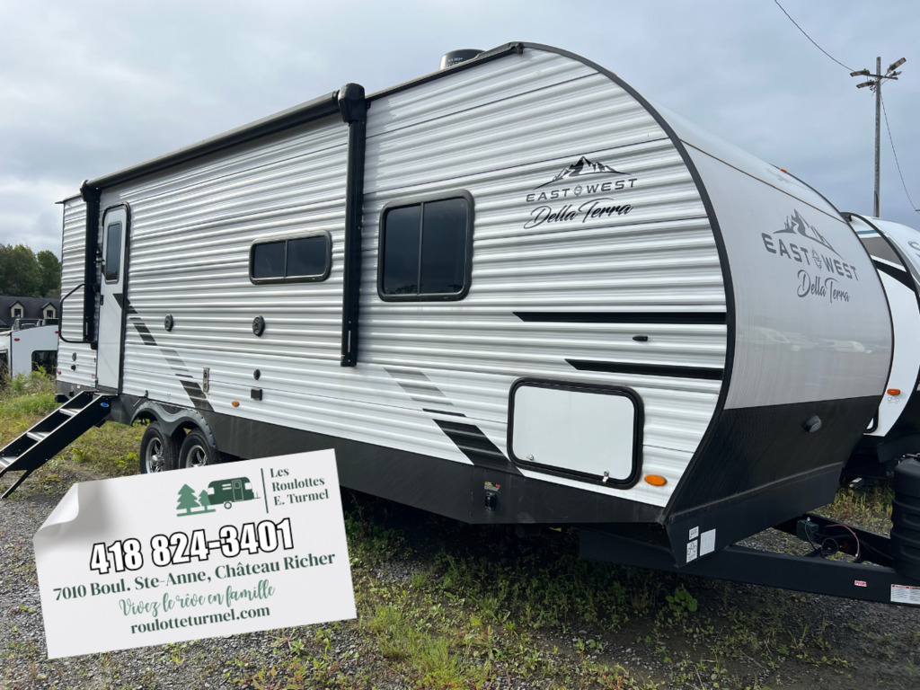 Travel Trailer East to West  2023 à vendre