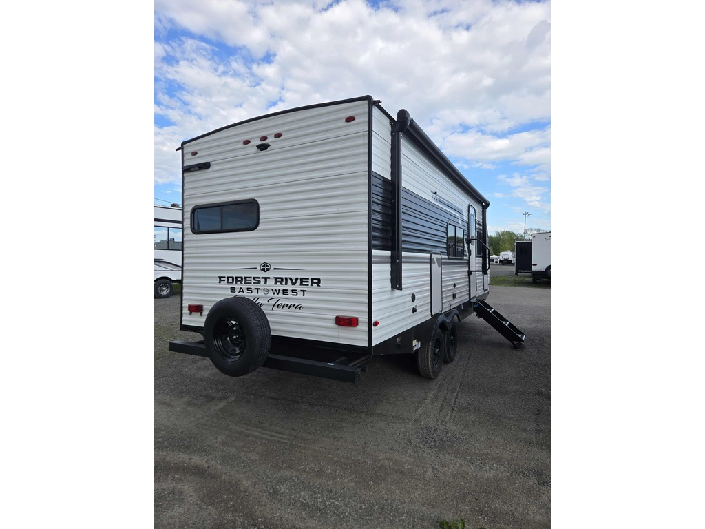 Roulotte East to West  2023 à vendre