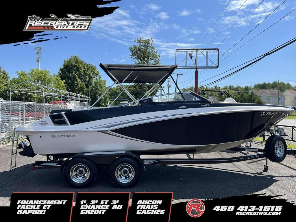 Bateau sport Glastron Inc GT225 2013 à vendre