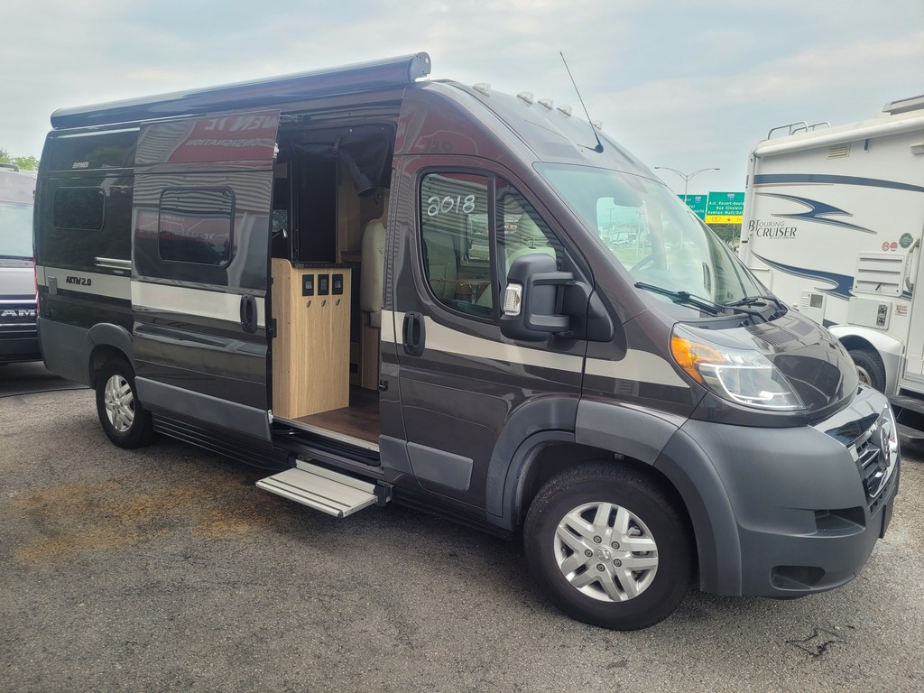 VR Classe B Hymer  2018 à vendre
