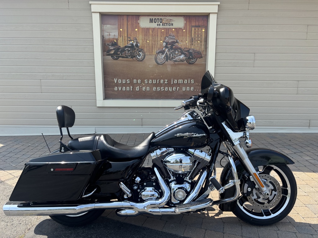 Moto routière/cruiser Harley-Davidson 2010 à vendre