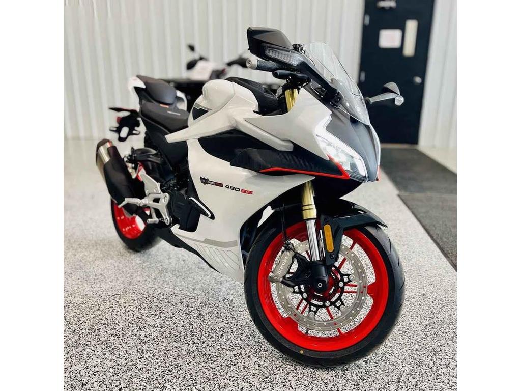 Moto sport CFMOTO 450 SS 2025 à vendre