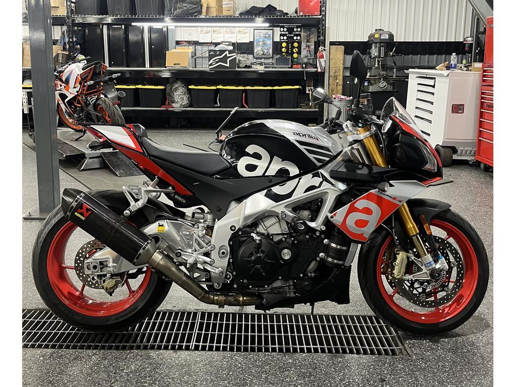 Moto sport Aprilia TUONO 1100 2016 à vendre