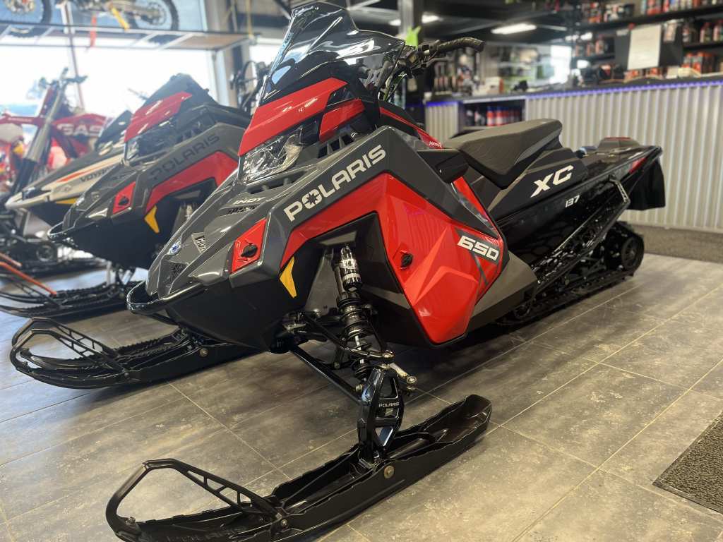 Motoneige Polaris 2024 à vendre