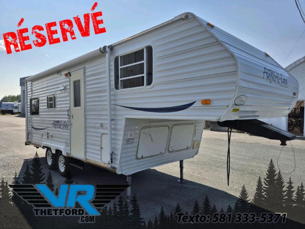 Caravane à sellette Gulf Stream  2003 à vendre