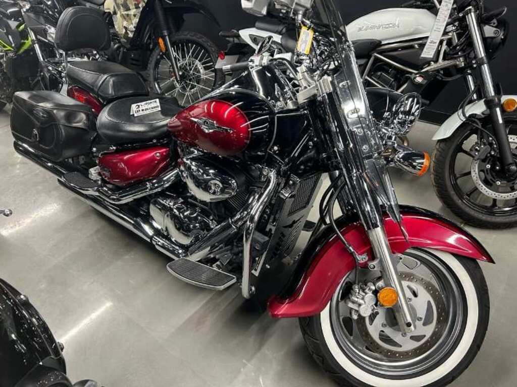 Moto routière - Moto cruiser Suzuki  2007 à vendre