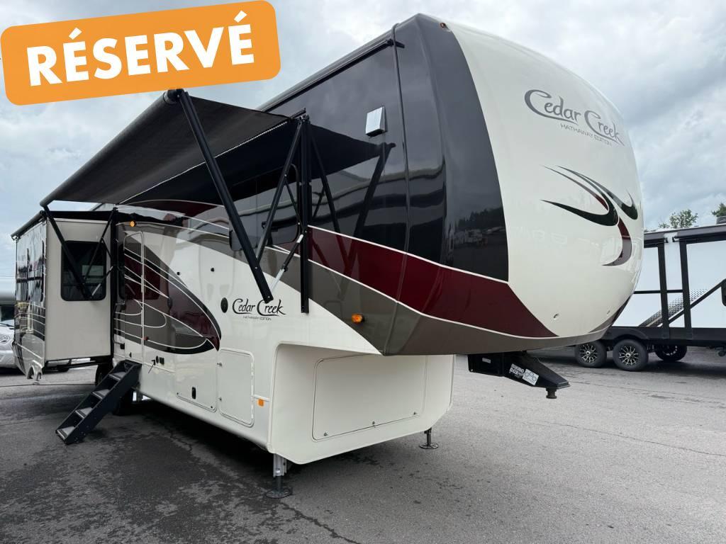 Caravane à sellette Forest River Cedar Creek 36CK2 2020 à vendre
