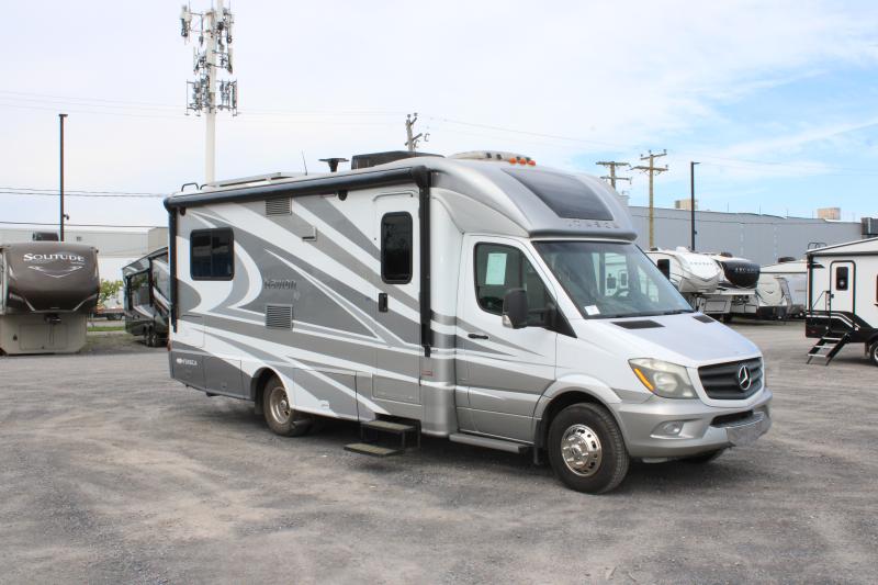 VR Classe C Winnebago  2014 à vendre