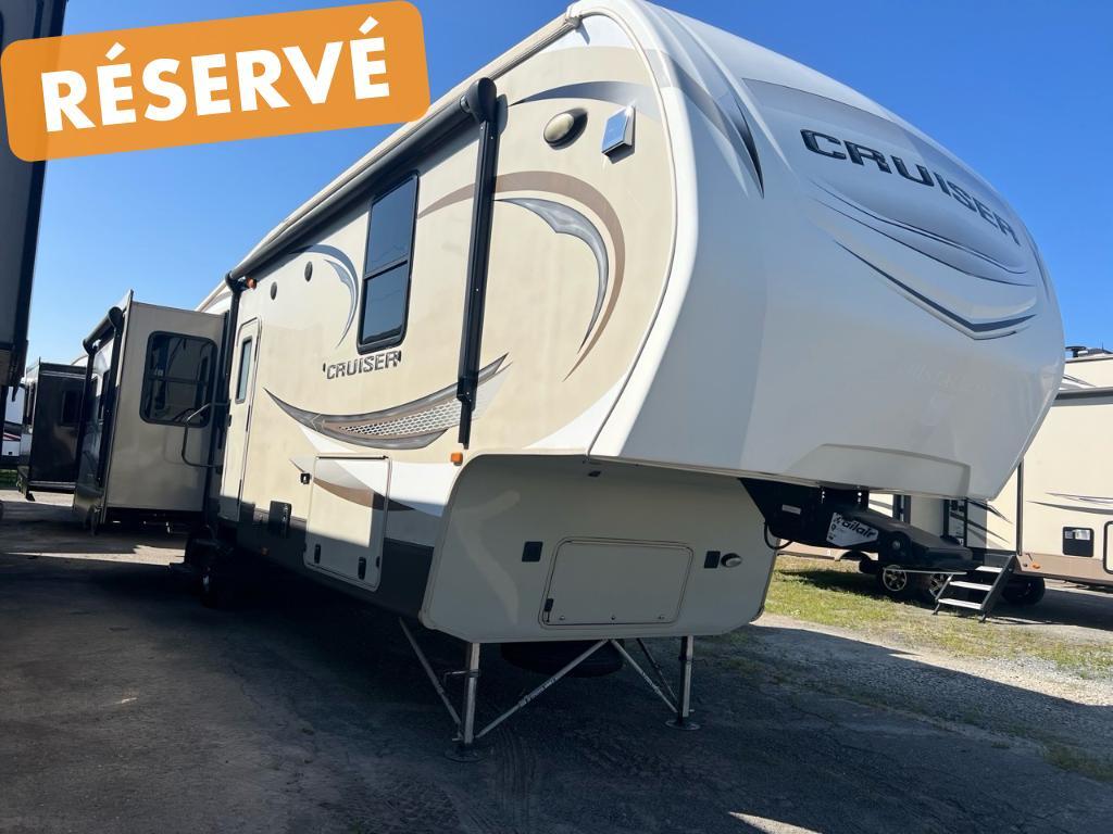 Caravane à sellette Cruiser 345BH 2016 à vendre