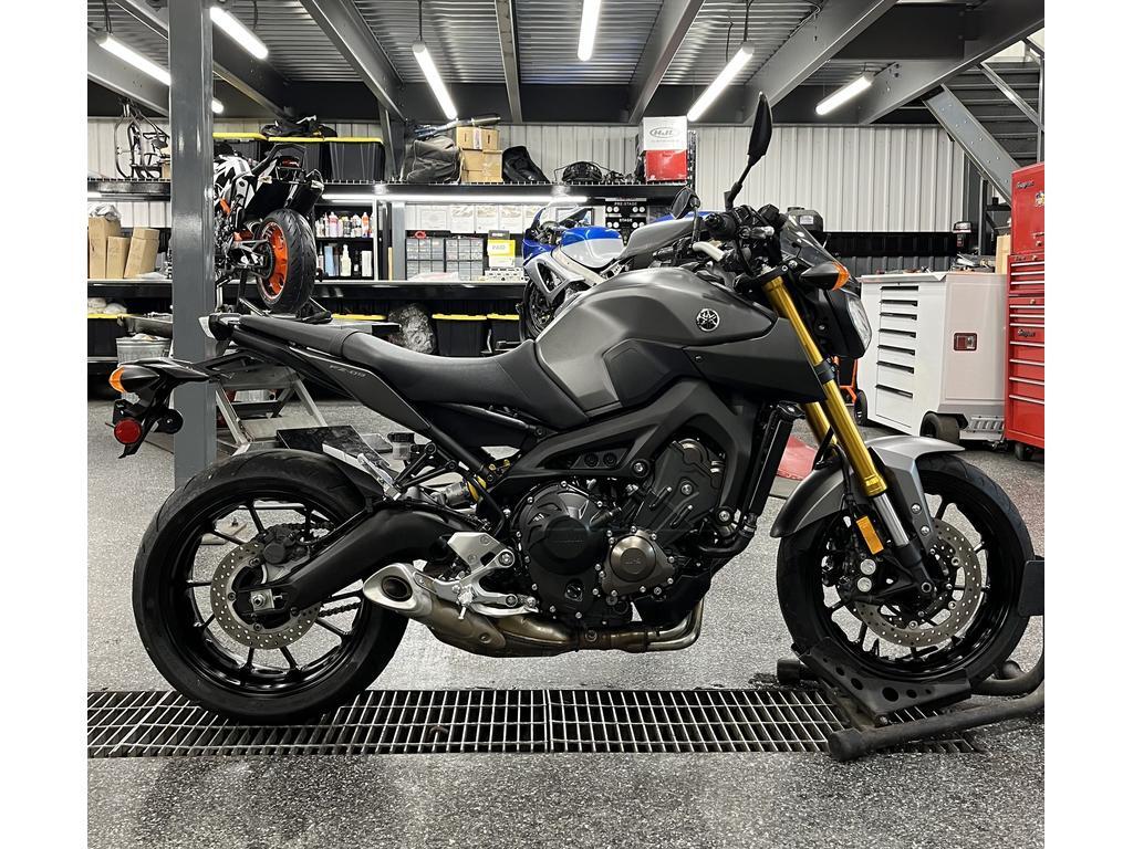 Moto sport Yamaha 2015 à vendre