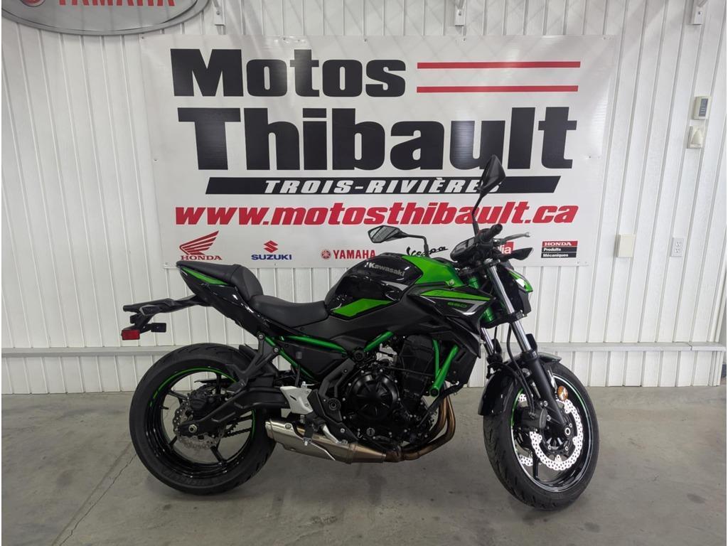 Moto routière - Moto cruiser Kawasaki  2022 à vendre