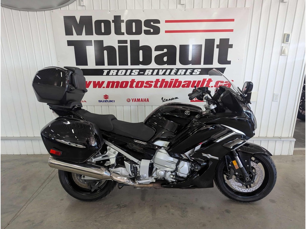 Moto tourisme Yamaha 2014 à vendre