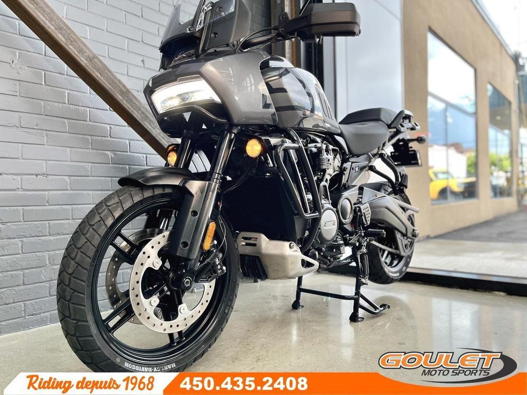 Moto double usage Harley-Davidson  2021 à vendre