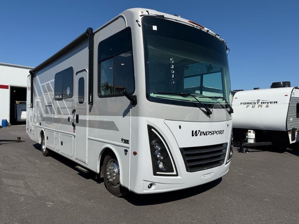 VR Classe A Thor Motor Coach 2026 à vendre
