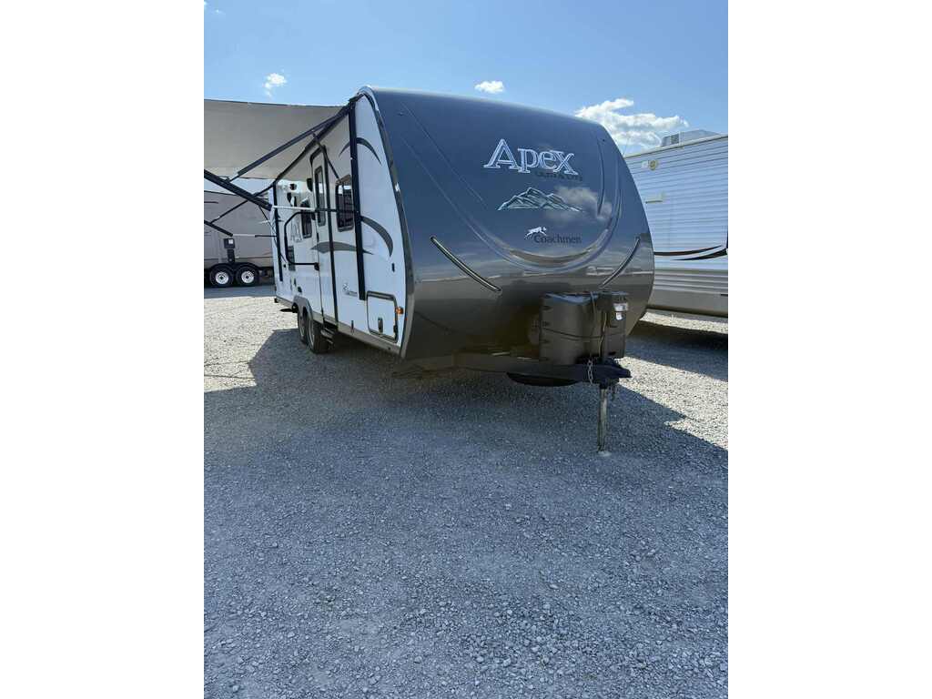 Roulotte Apex 2015 à vendre