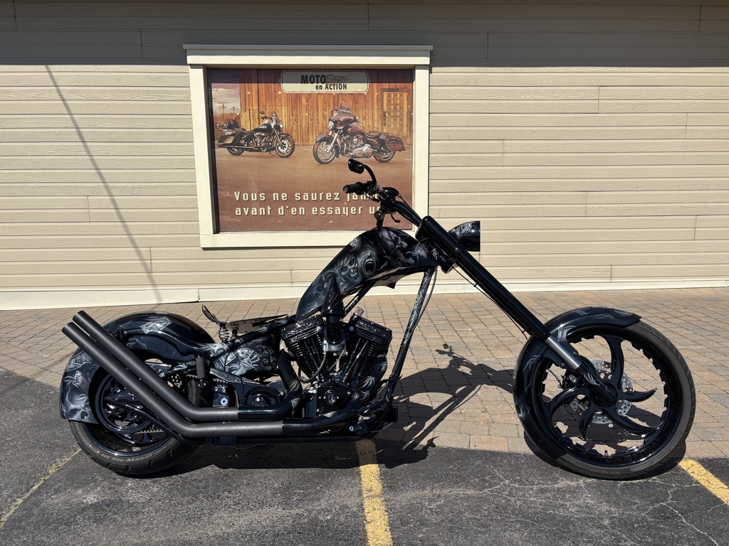 Moto routière/cruiser Big Dog 2007 à vendre