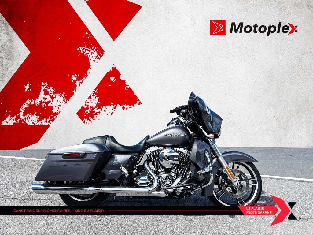 Moto routière/cruiser Harley-Davidson 2015 à vendre