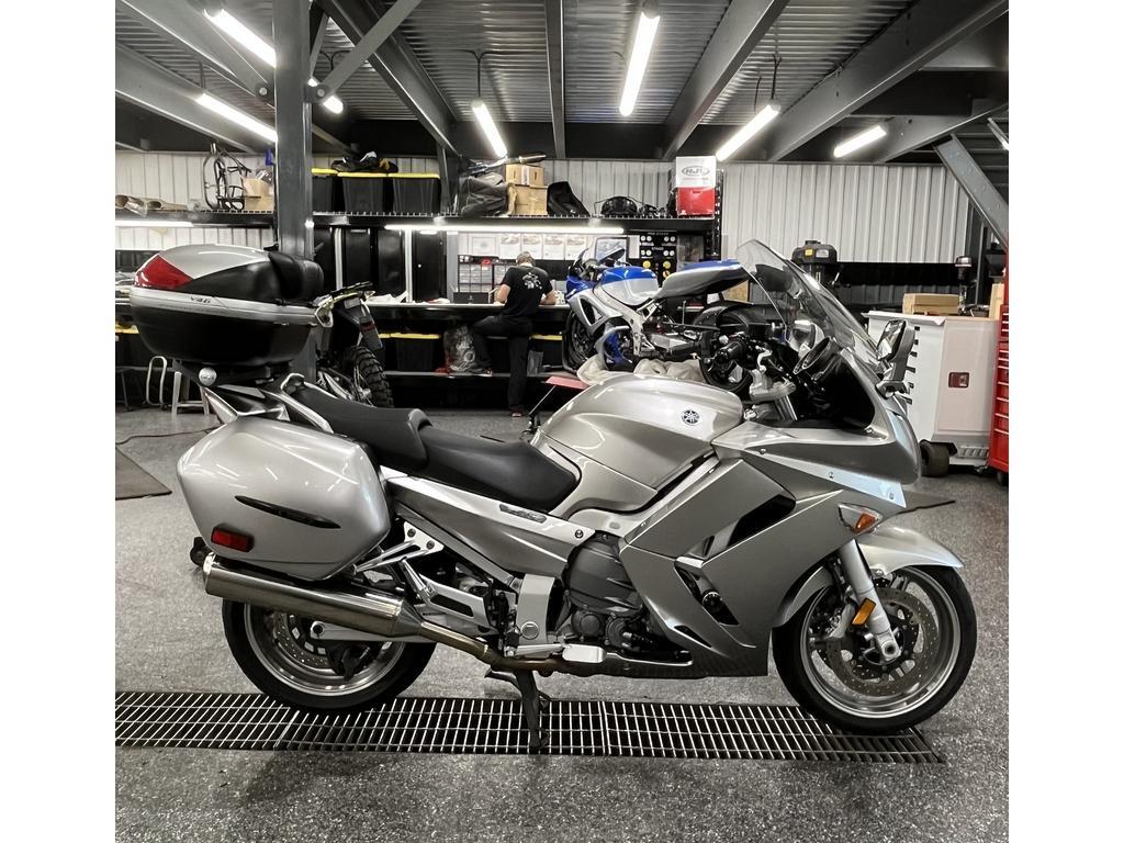 Moto tourisme Yamaha 2010 à vendre