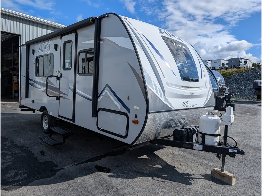 Roulotte Apex 2018 à vendre