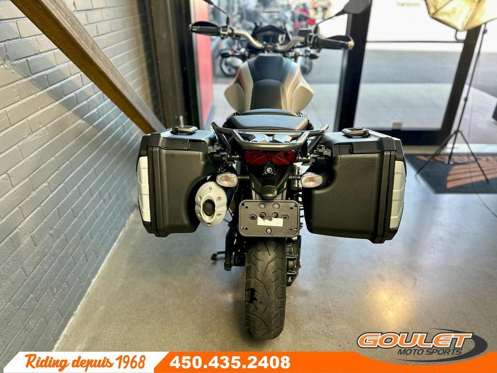 Moto double usage Moto Guzzi 2023 à vendre