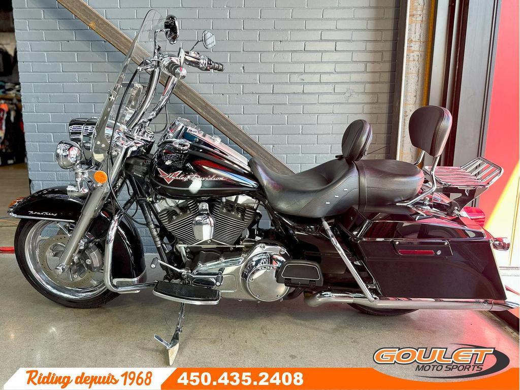 Moto routière/cruiser Harley-Davidson 2009 à vendre