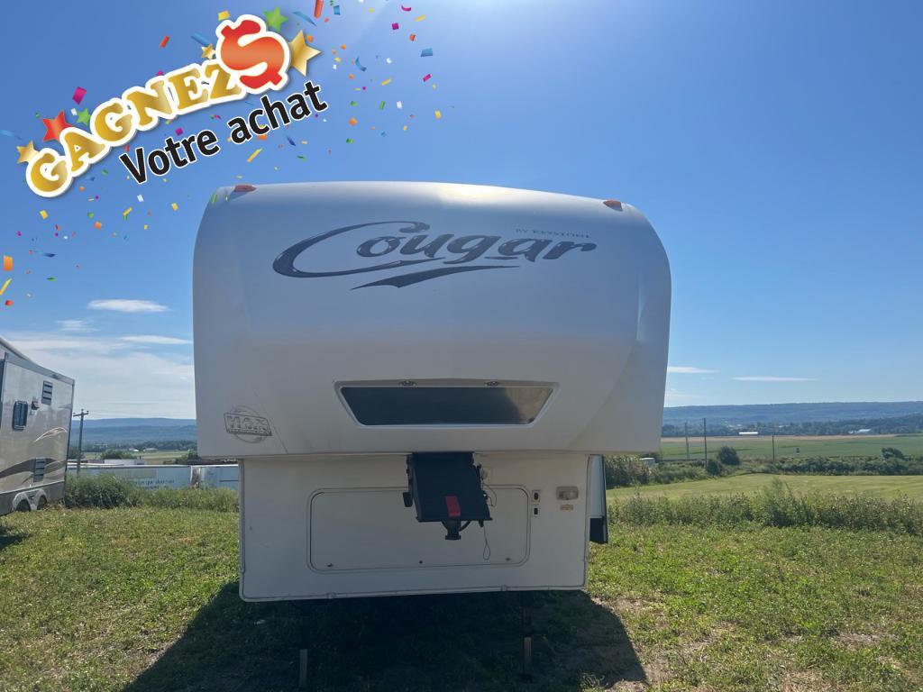 Caravane à sellette Cougar  2010 à vendre