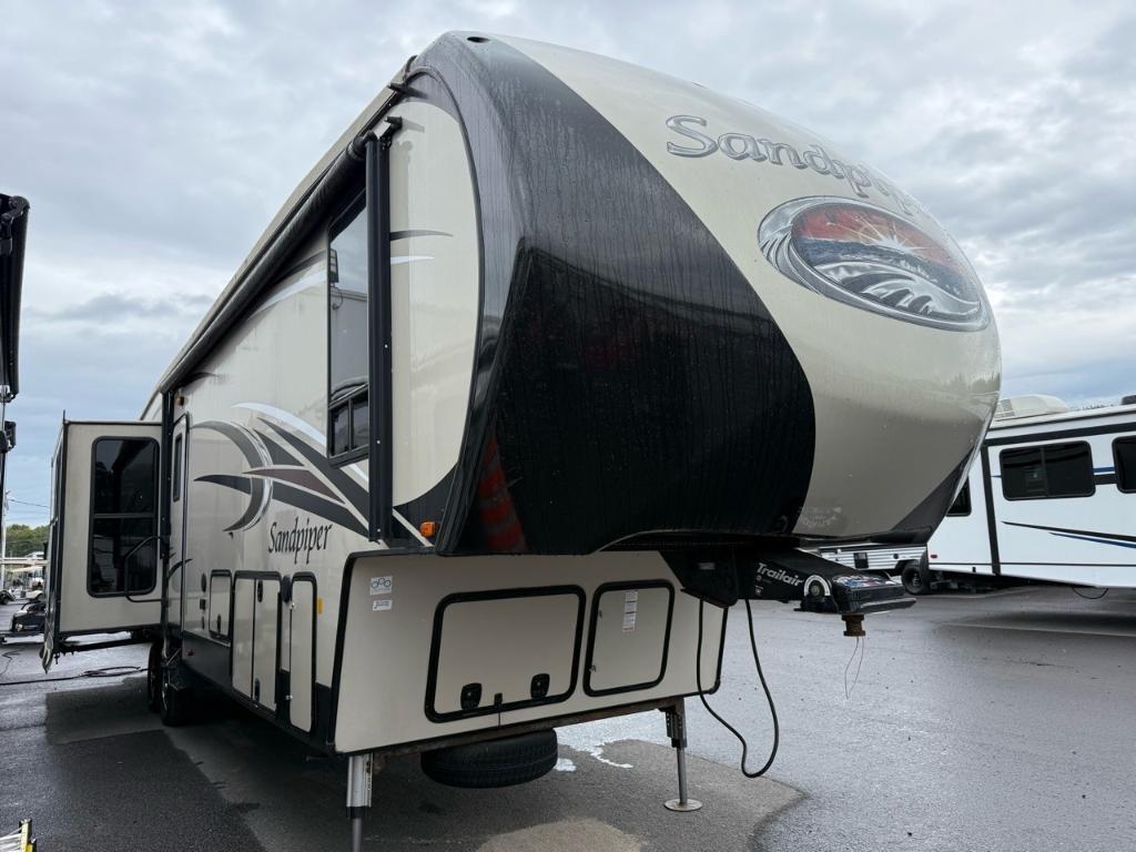 Caravane à sellette Forest River 2017 à vendre