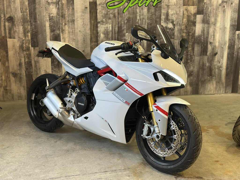 Moto routière/cruiser Ducati 2024 à vendre