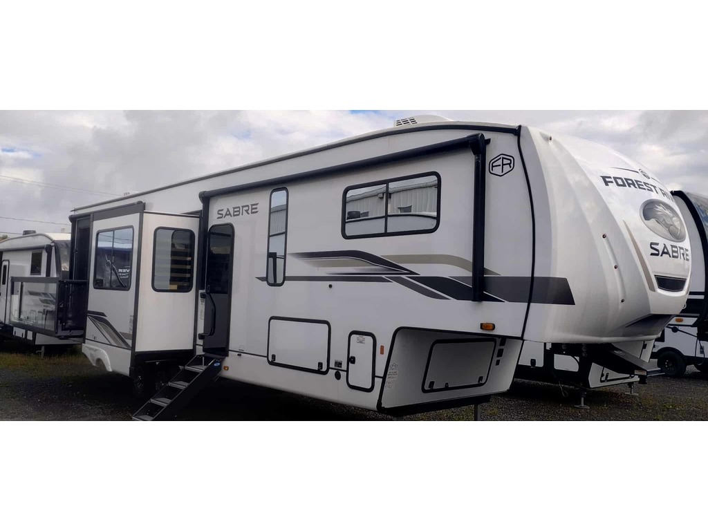 Caravane à sellette Cherokee 2025 à vendre