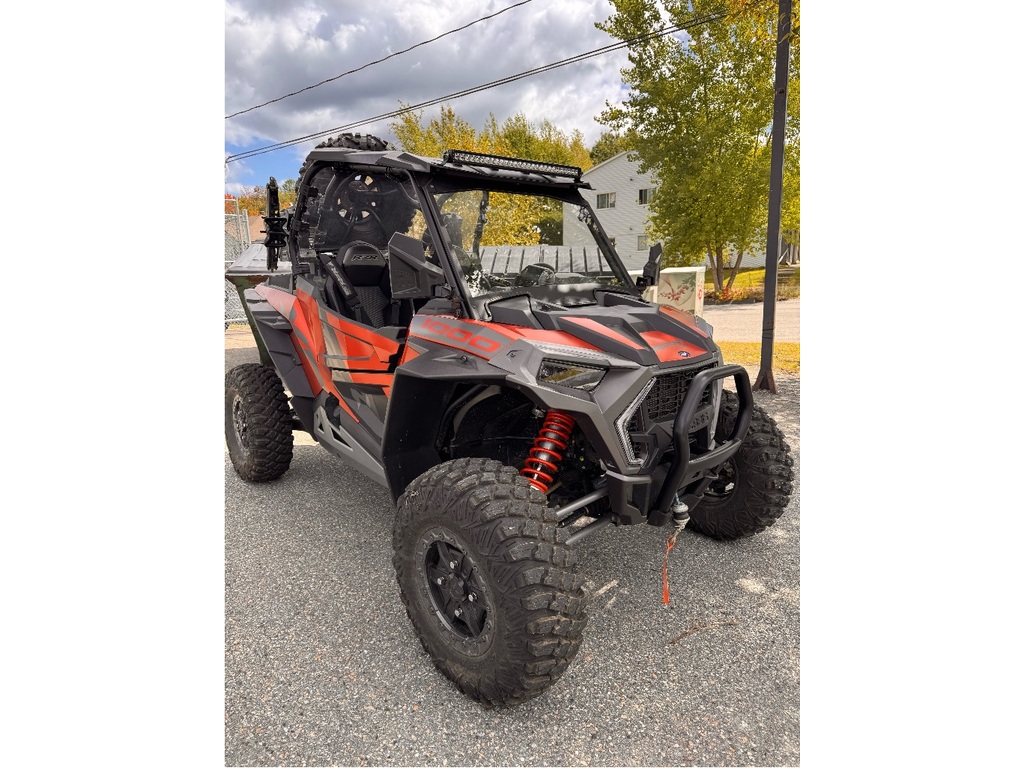 VTT Côte-à-côte Polaris RZR 2022 à vendre