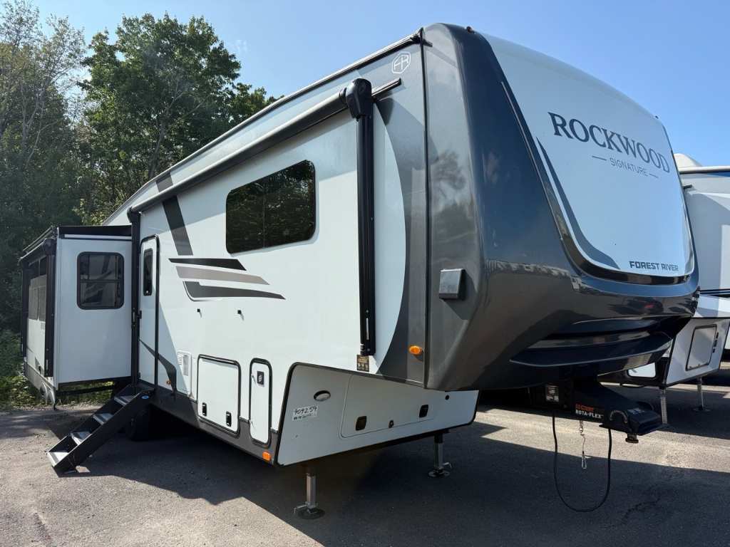 Caravane à sellette Rockwood  2026 à vendre