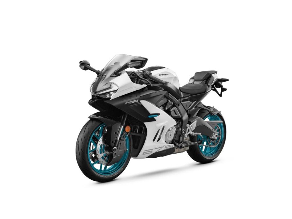 Moto routière/cruiser CFMOTO  2026 à vendre