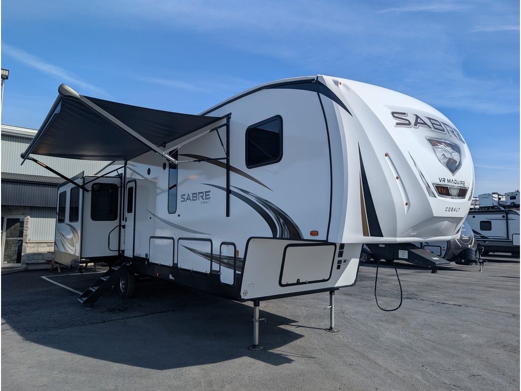 Caravane à sellette Sabre  2022 à vendre