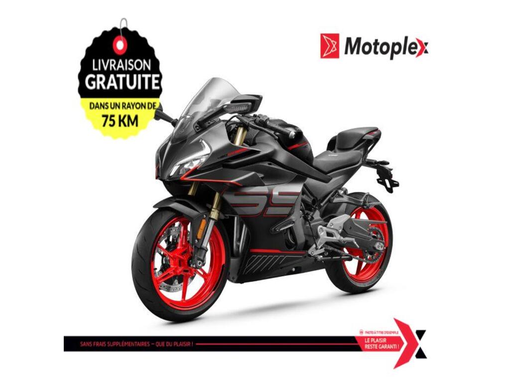 Moto routière/cruiser CFMOTO  2026 à vendre