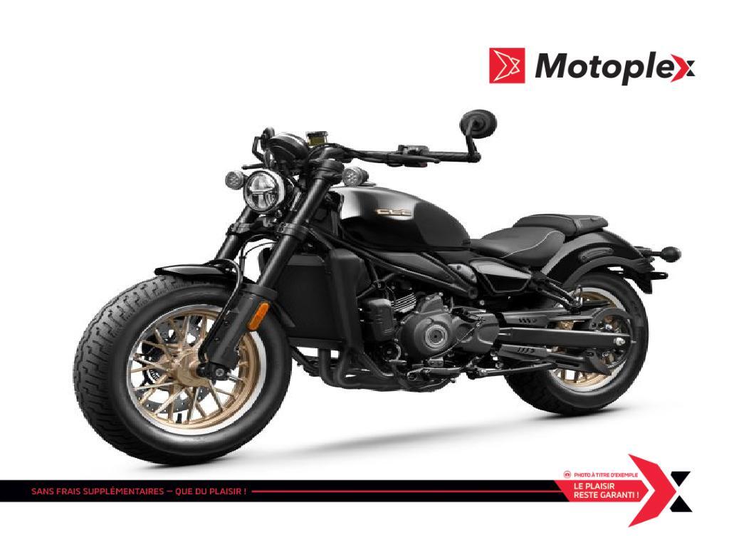 Moto routière/cruiser CFMOTO  2026 à vendre