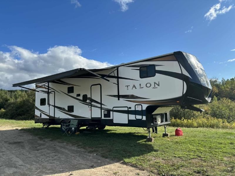 Caravane à sellette Jayco TALON 313T CARGO 2018 à vendre