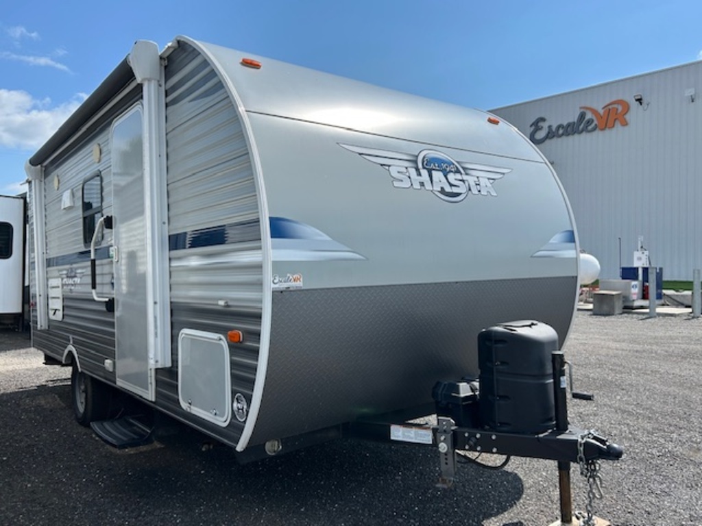 Roulotte Shasta  2021 à vendre