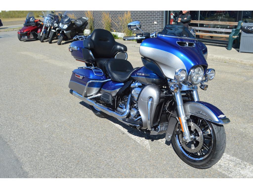 Moto tourisme Harley-Davidson  2017 à vendre