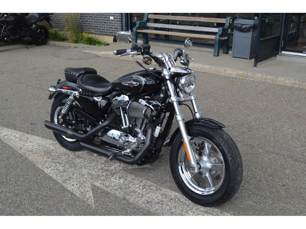 Moto routière/cruiser Harley-Davidson 2011 à vendre