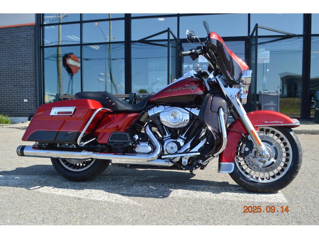 Moto tourisme Harley-Davidson  2012 à vendre