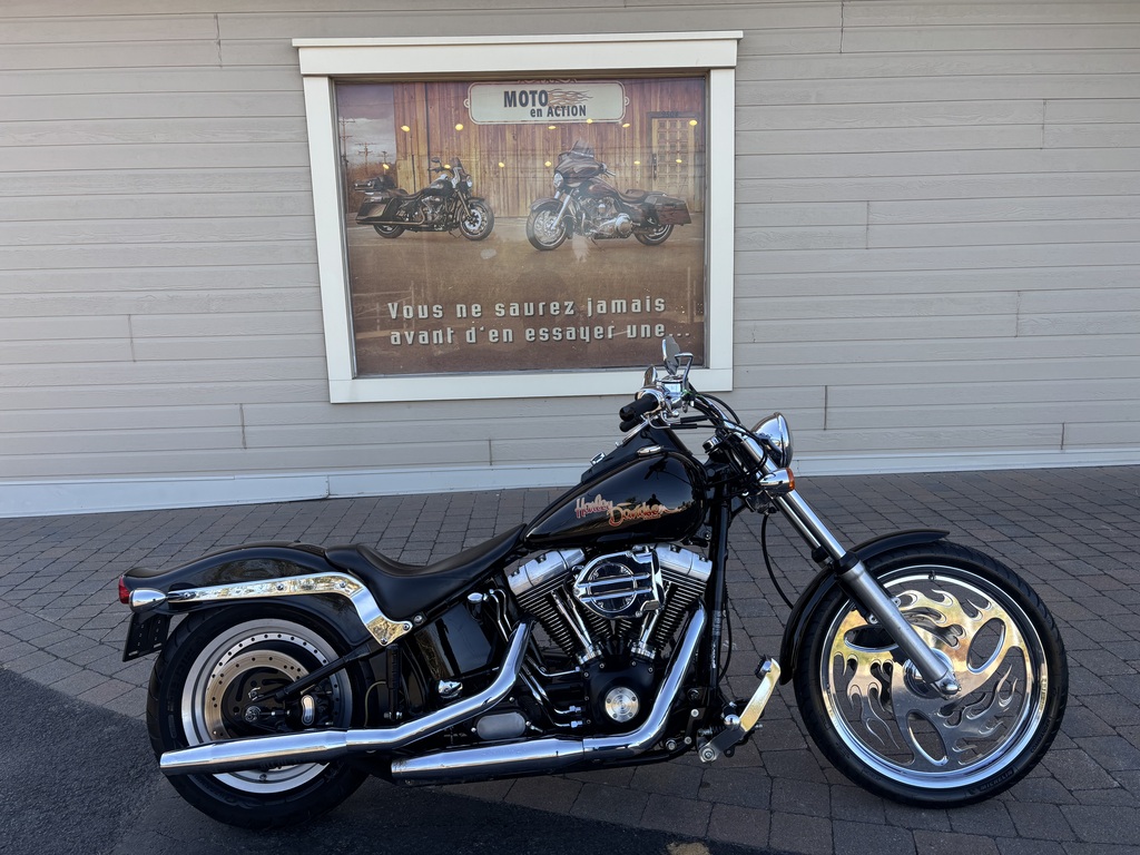 Moto routière/cruiser Harley-Davidson 2002 à vendre